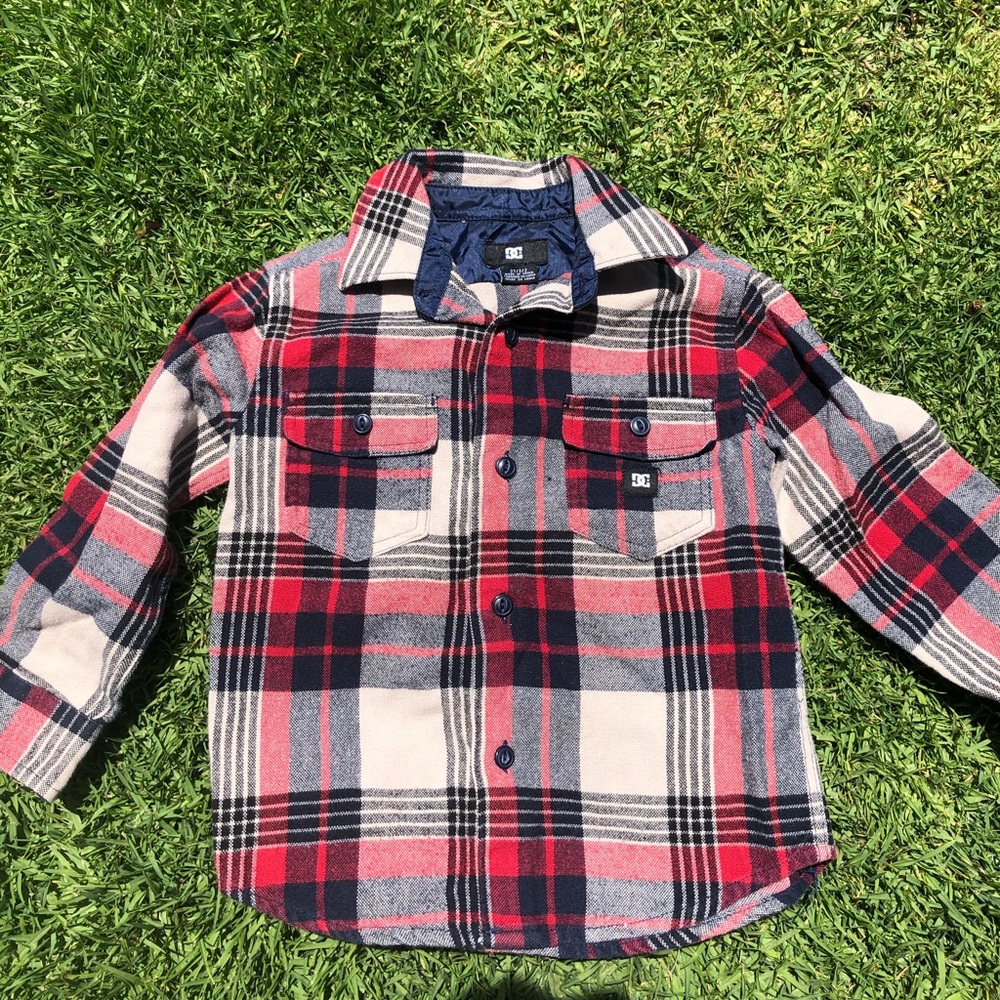 DC button down flannel 2T